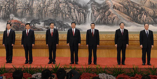 新一屆中央政治局常委集體亮相