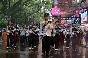 香港舉行巡游活動紀念抗戰勝利70周年