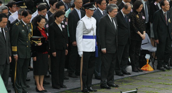 仇鴻出席香港紀念抗戰勝利70周年儀式