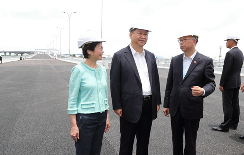 習近平考察香港重要基礎設施建設項目