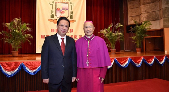 谭铁牛出席杨鸣章履任天主教香港教区主教酒会
