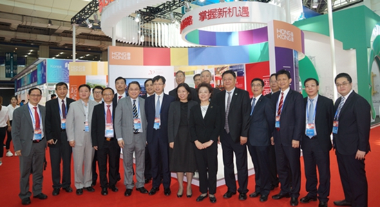 仇鴻及香港工商界代表團出席2017中阿博覽會