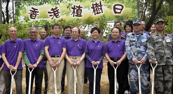 王志民參加2018年香港植樹日活動