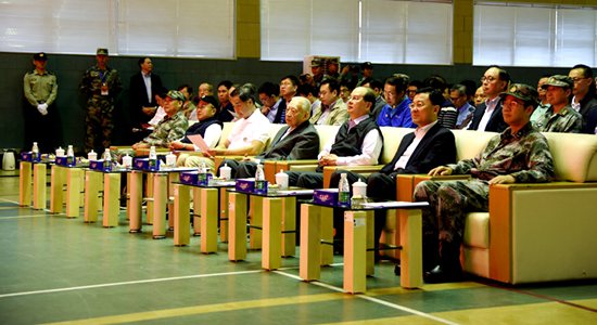 王志民出席驻港部队军事日活动