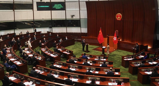 香港特区第七届立法会举行议员宣誓仪式