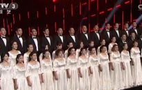 《八路軍進行曲》 演唱：中國歌劇舞劇院合唱團